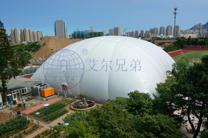 緊跟新時代，體育館建設(shè)綠色轉(zhuǎn)型發(fā)展-艾爾兄弟氣膜體育館