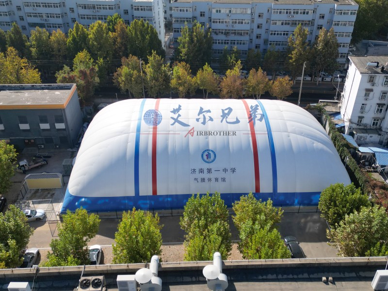 氣膜足球館